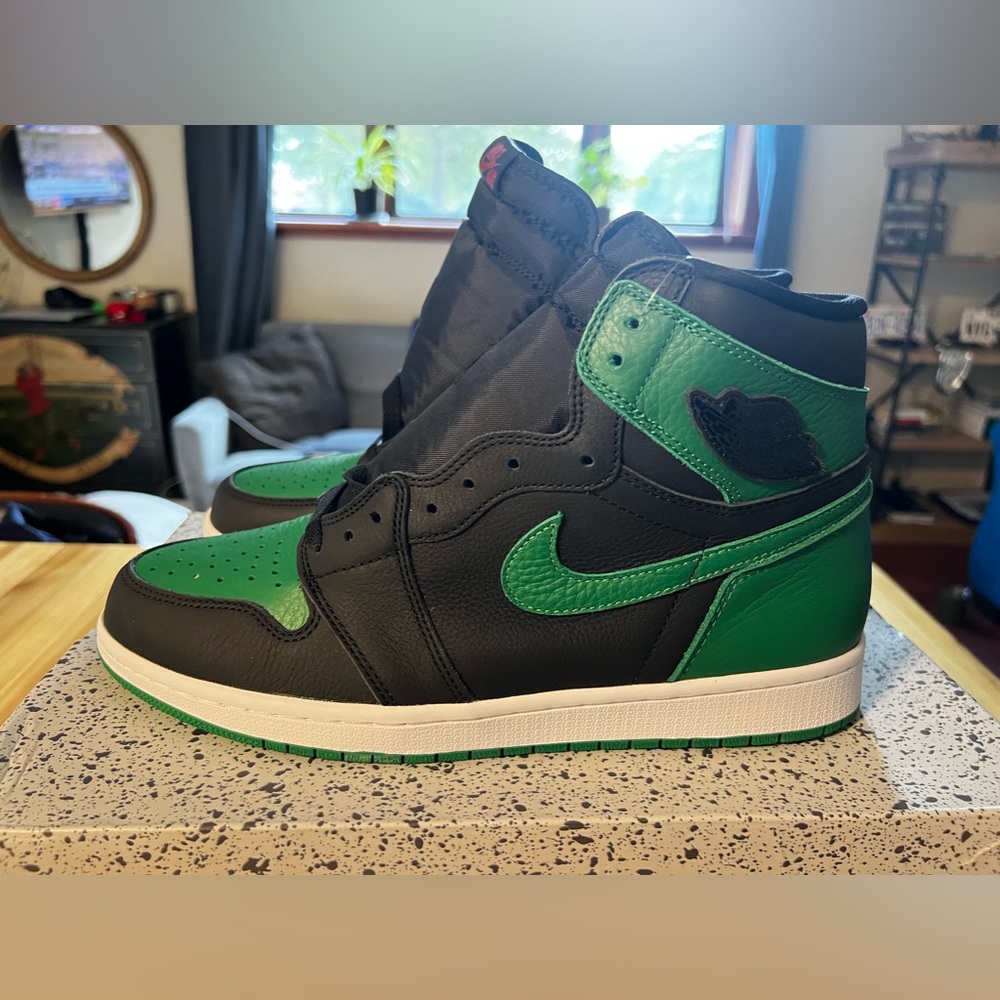 New Air Jordan 1 Retro OG Green